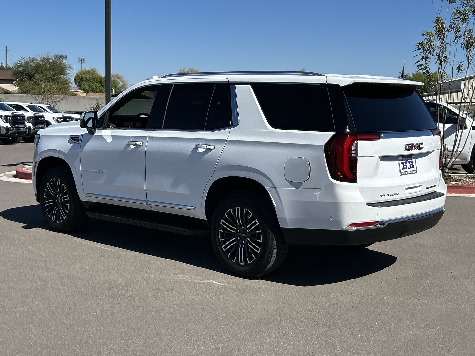 2025 GMC Yukon Elevation