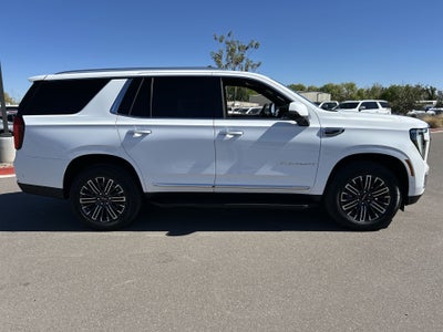 2025 GMC Yukon Elevation