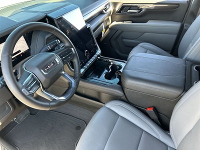 2025 GMC Yukon Elevation