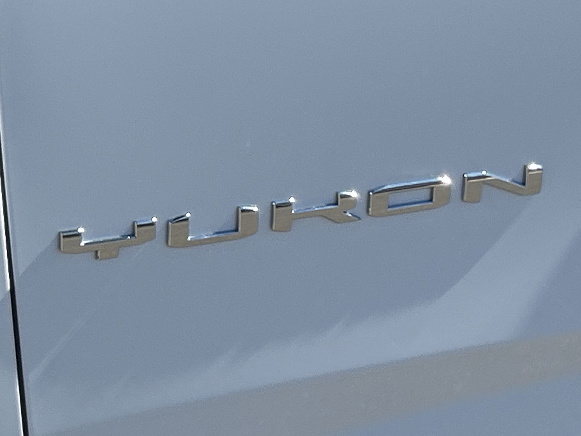 2025 GMC Yukon Elevation