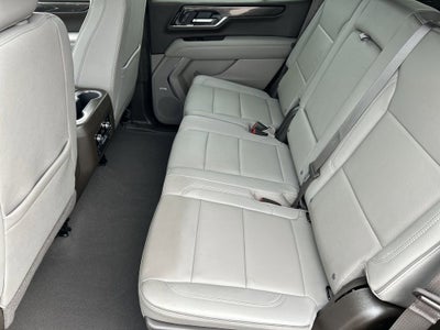 2025 GMC Yukon Elevation