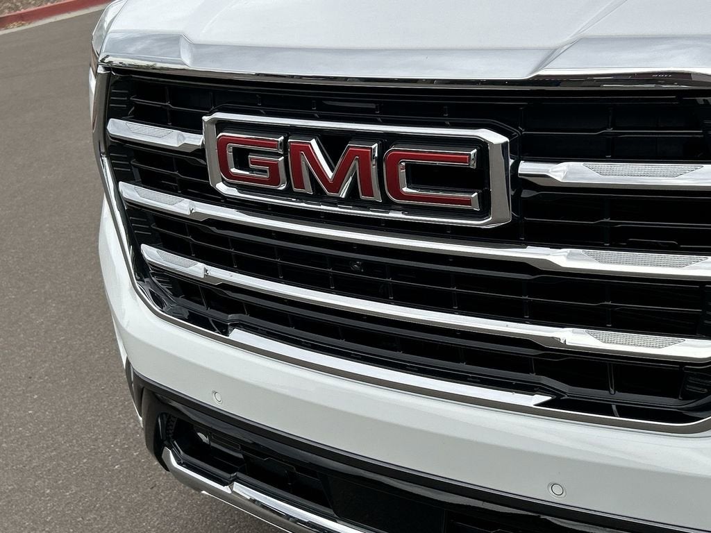 2025 GMC Yukon Elevation