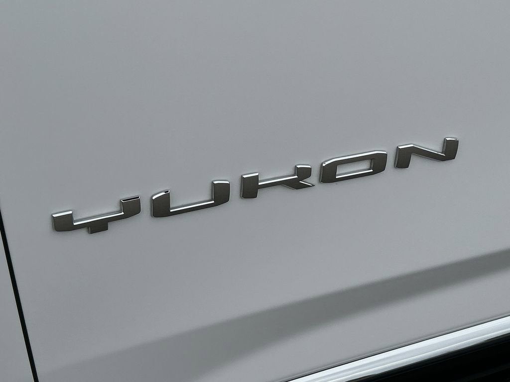 2025 GMC Yukon Elevation