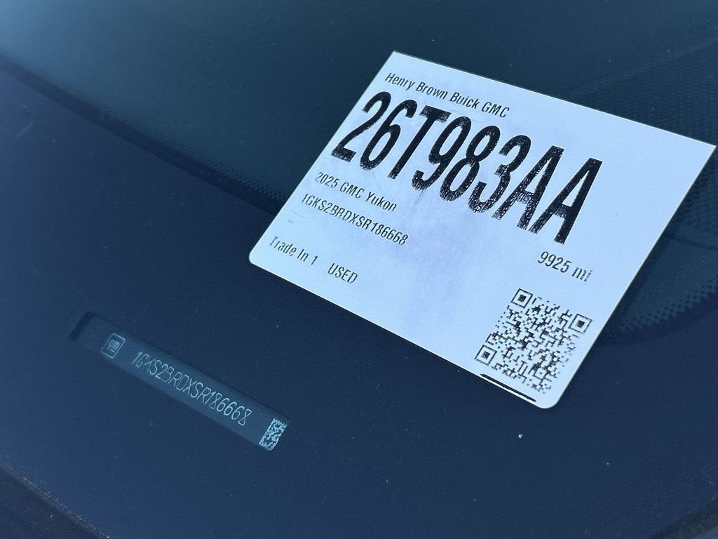 2025 GMC Yukon Elevation