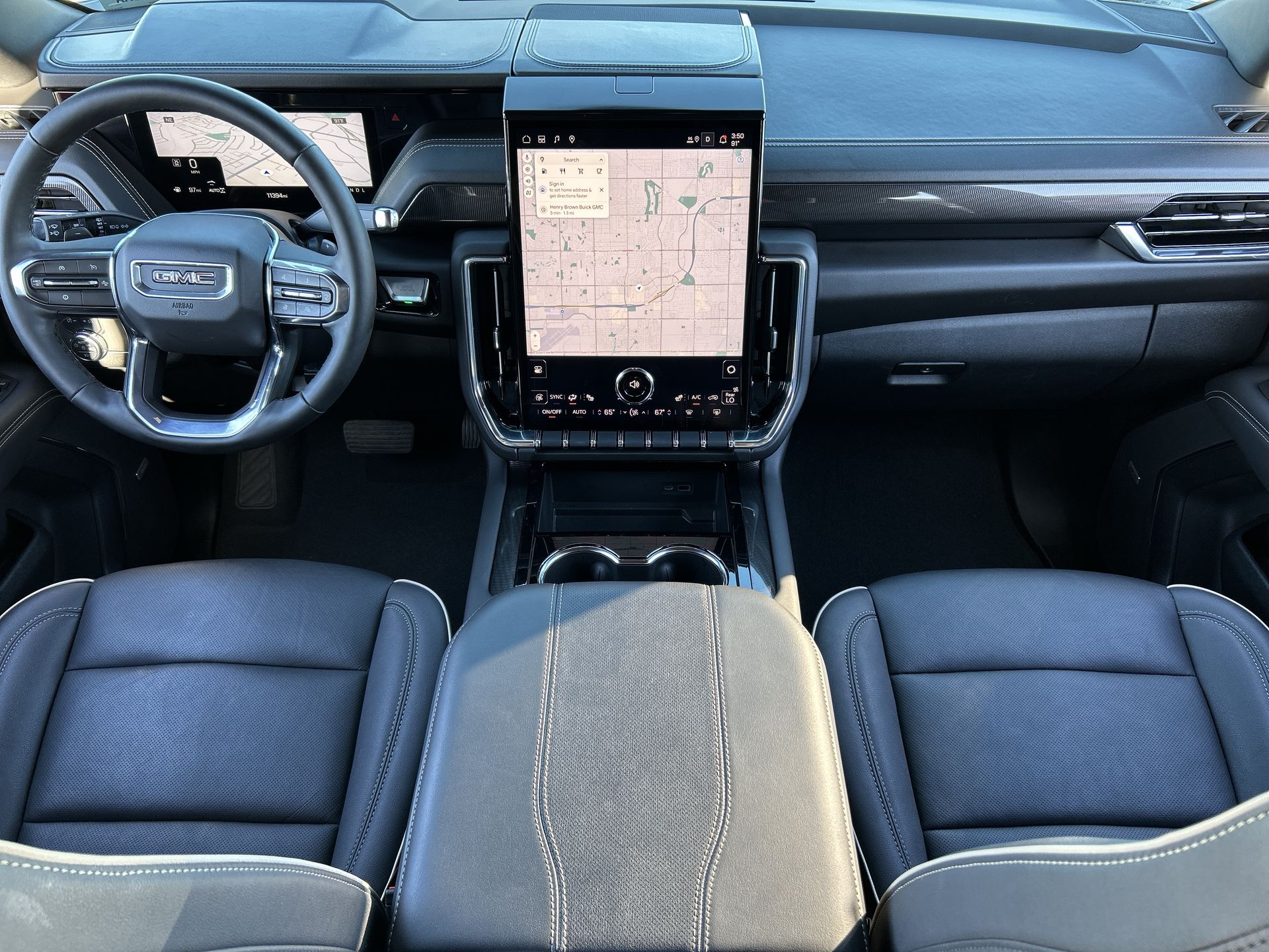 2025 GMC Yukon Elevation