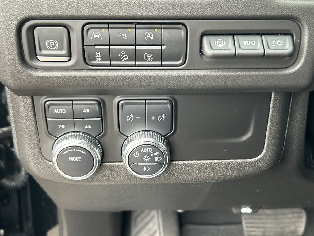 2023 GMC Yukon AT4
