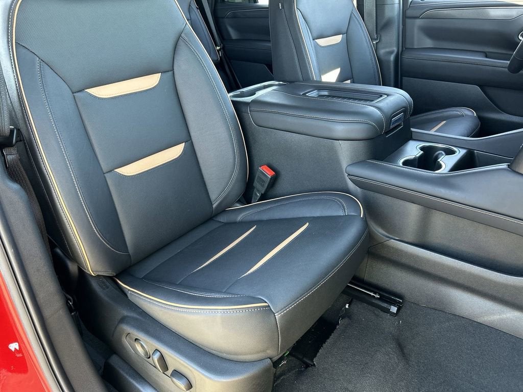 2024 GMC Yukon AT4