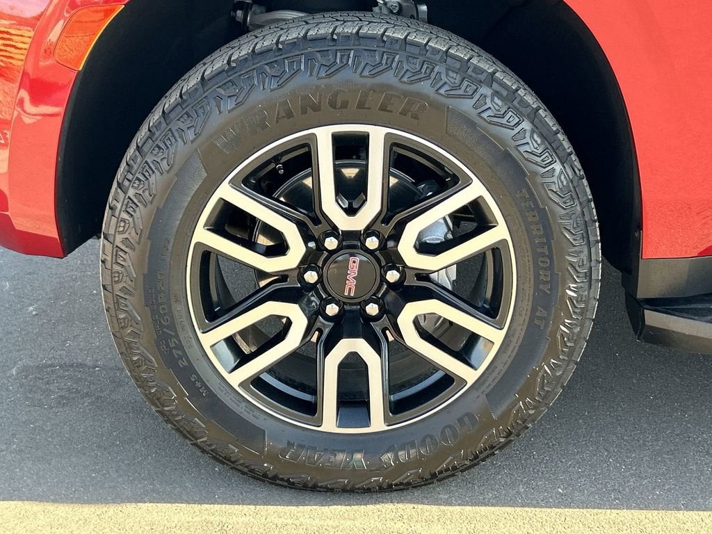 2024 GMC Yukon AT4