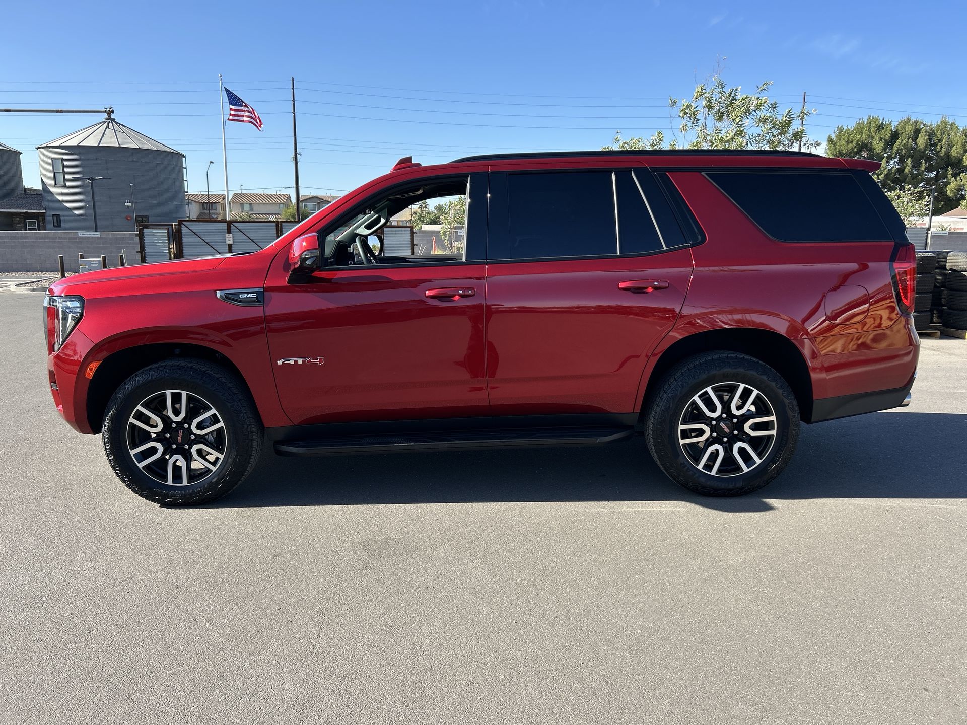 2024 GMC Yukon AT4
