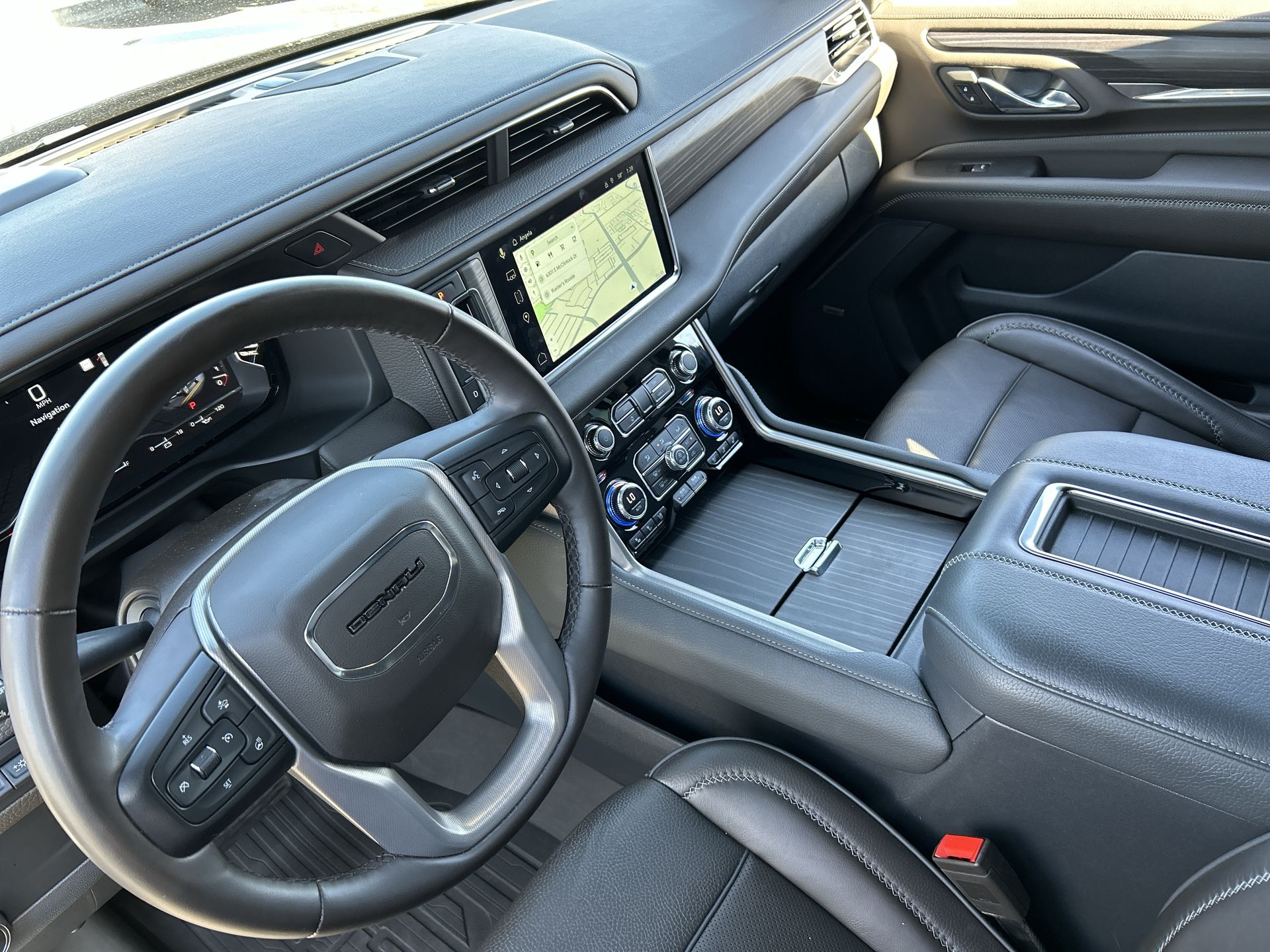 2023 GMC Yukon Denali