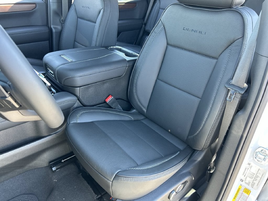 2027 GMC Yukon Denali