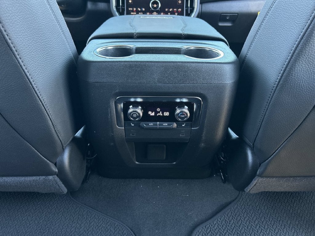 2027 GMC Yukon Denali