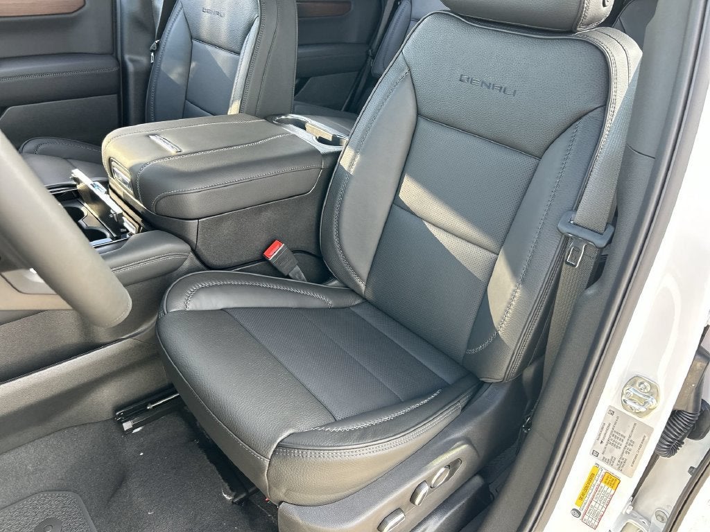 2027 GMC Yukon Denali