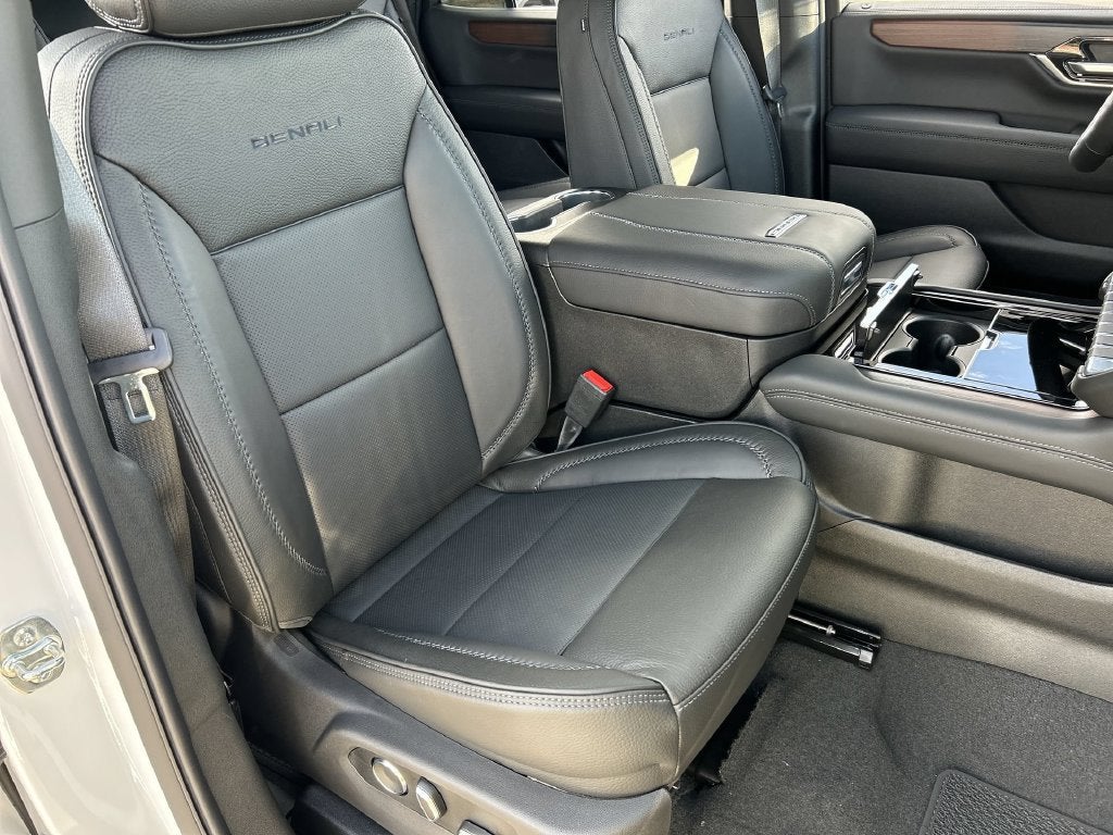 2027 GMC Yukon Denali