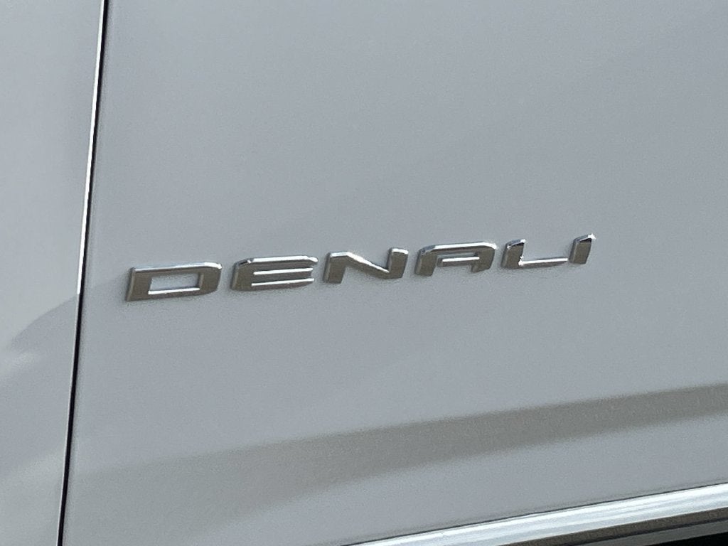 2027 GMC Yukon Denali
