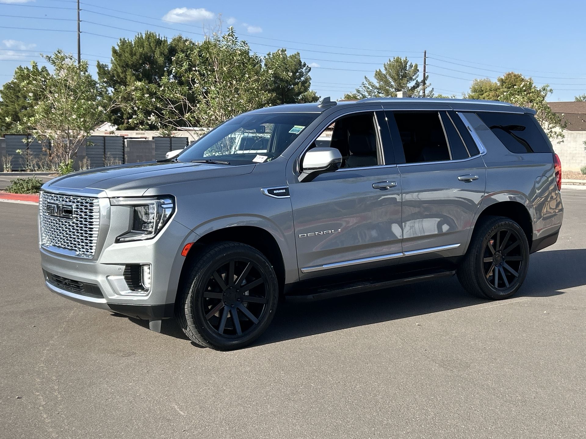2024 GMC Yukon Denali