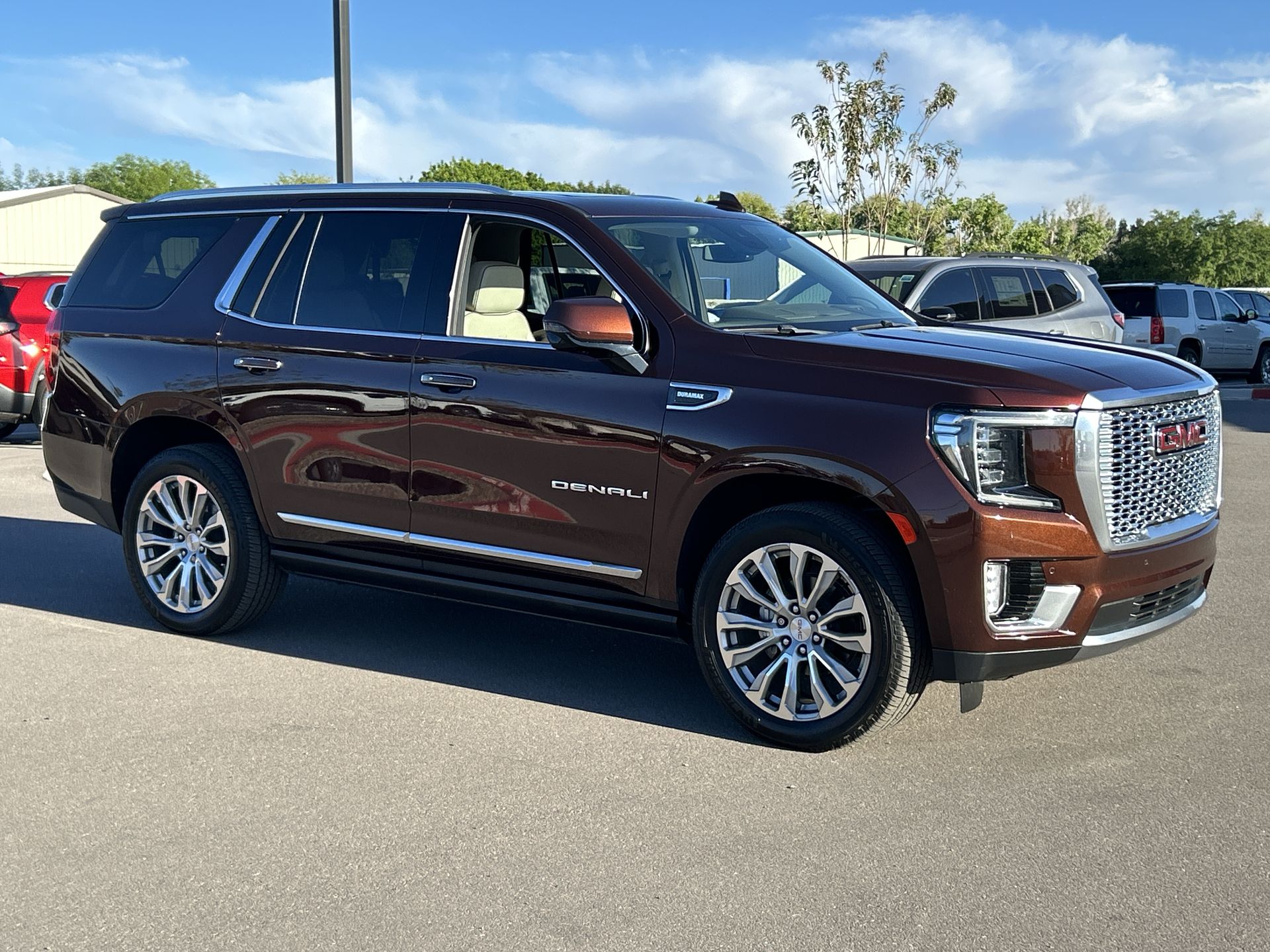 2023 GMC Yukon Denali