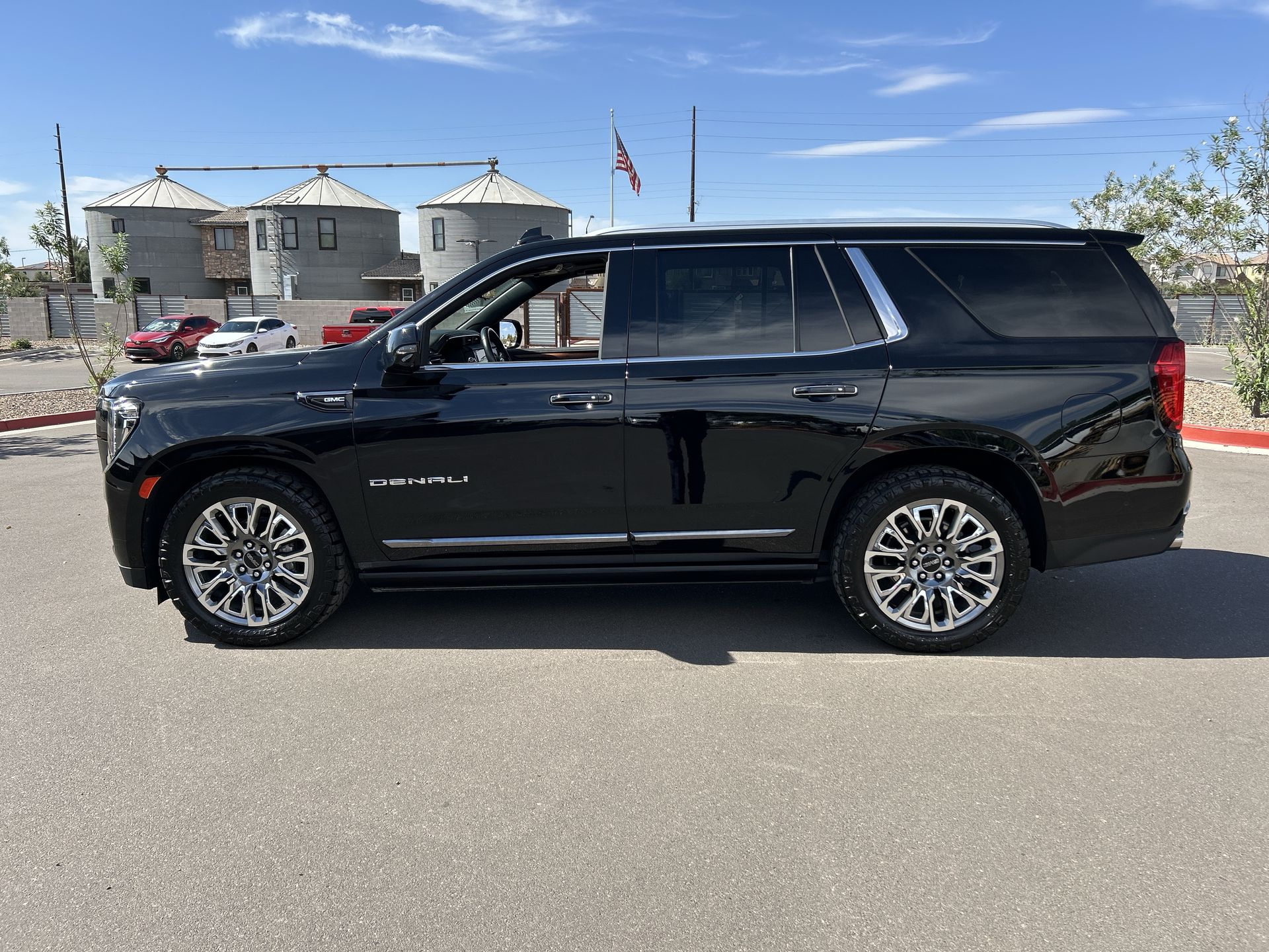 2023 GMC Yukon Denali Ultimate