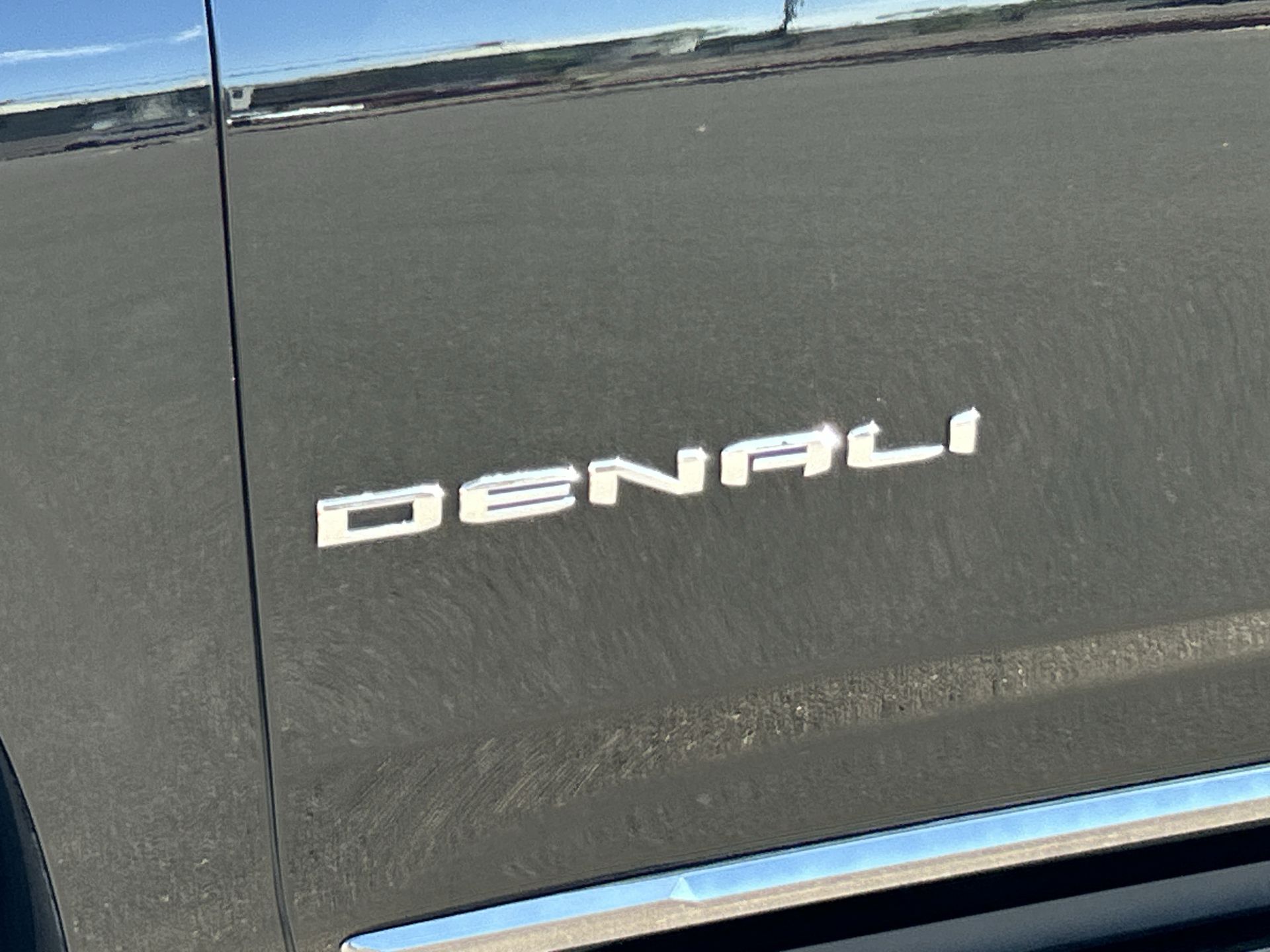 2023 GMC Yukon Denali Ultimate