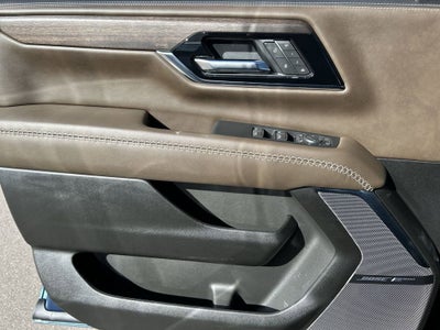 2025 GMC Yukon Denali Ultimate