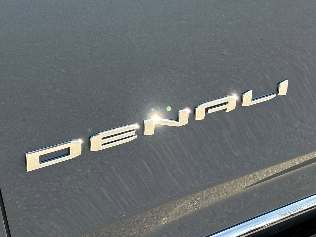 2025 GMC Yukon Denali Ultimate