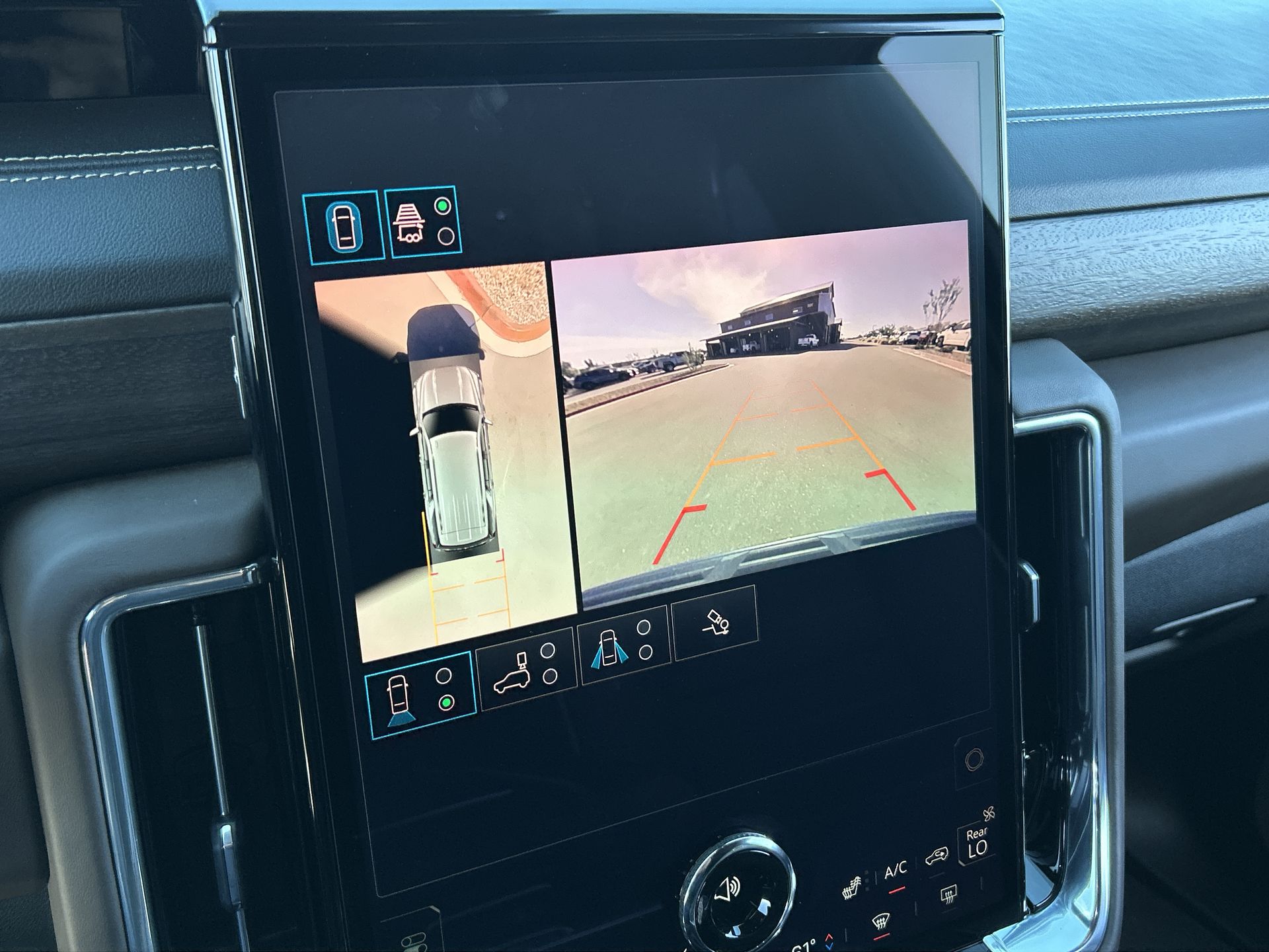 2025 GMC Yukon Denali Ultimate