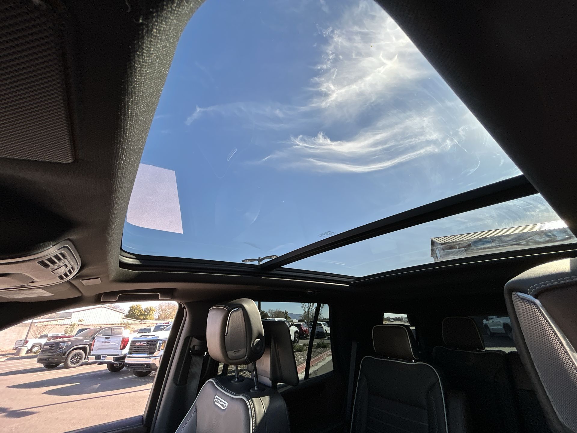 2025 GMC Yukon Denali Ultimate