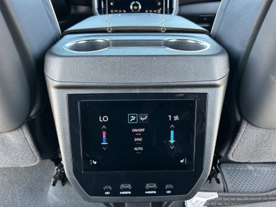 2025 GMC Yukon Denali Ultimate