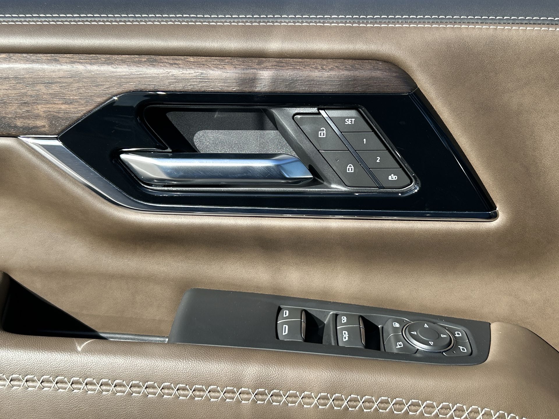 2025 GMC Yukon Denali Ultimate