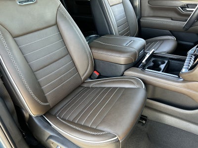 2025 GMC Yukon Denali Ultimate