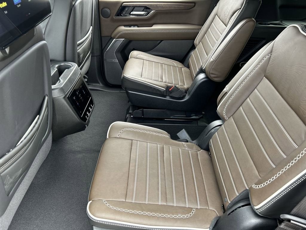 2025 GMC Yukon Denali Ultimate