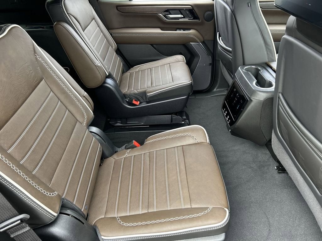 2025 GMC Yukon Denali Ultimate