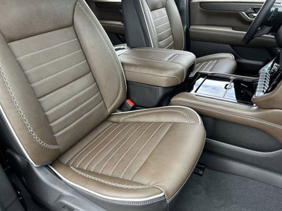 2025 GMC Yukon Denali Ultimate