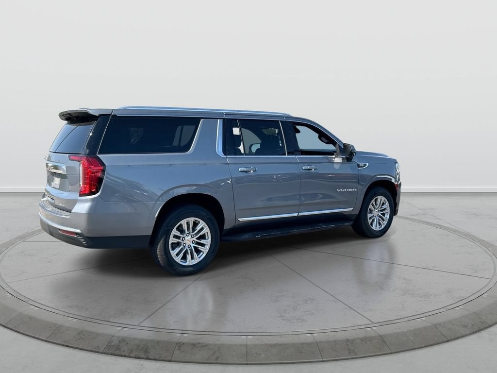 2022 GMC Yukon XL SLT