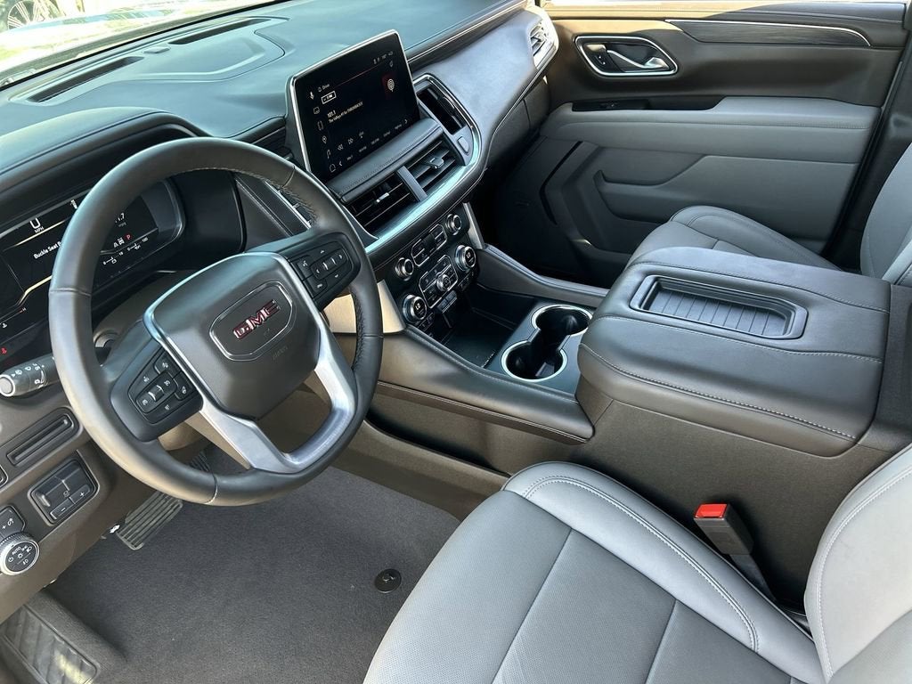 2024 GMC Yukon XL SLT