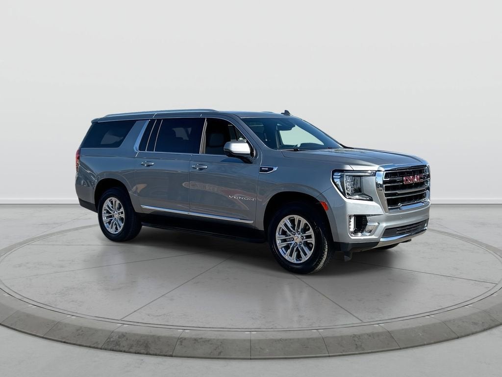 2024 GMC Yukon XL SLT