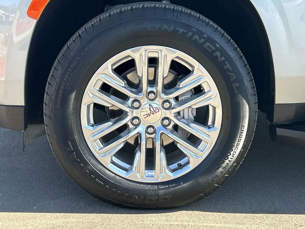 2024 GMC Yukon XL SLT
