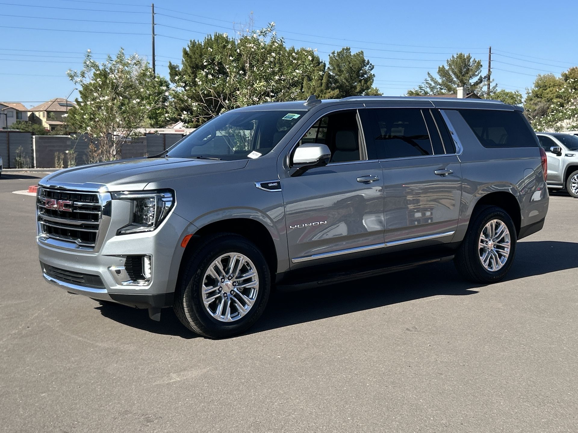 2024 GMC Yukon XL SLT