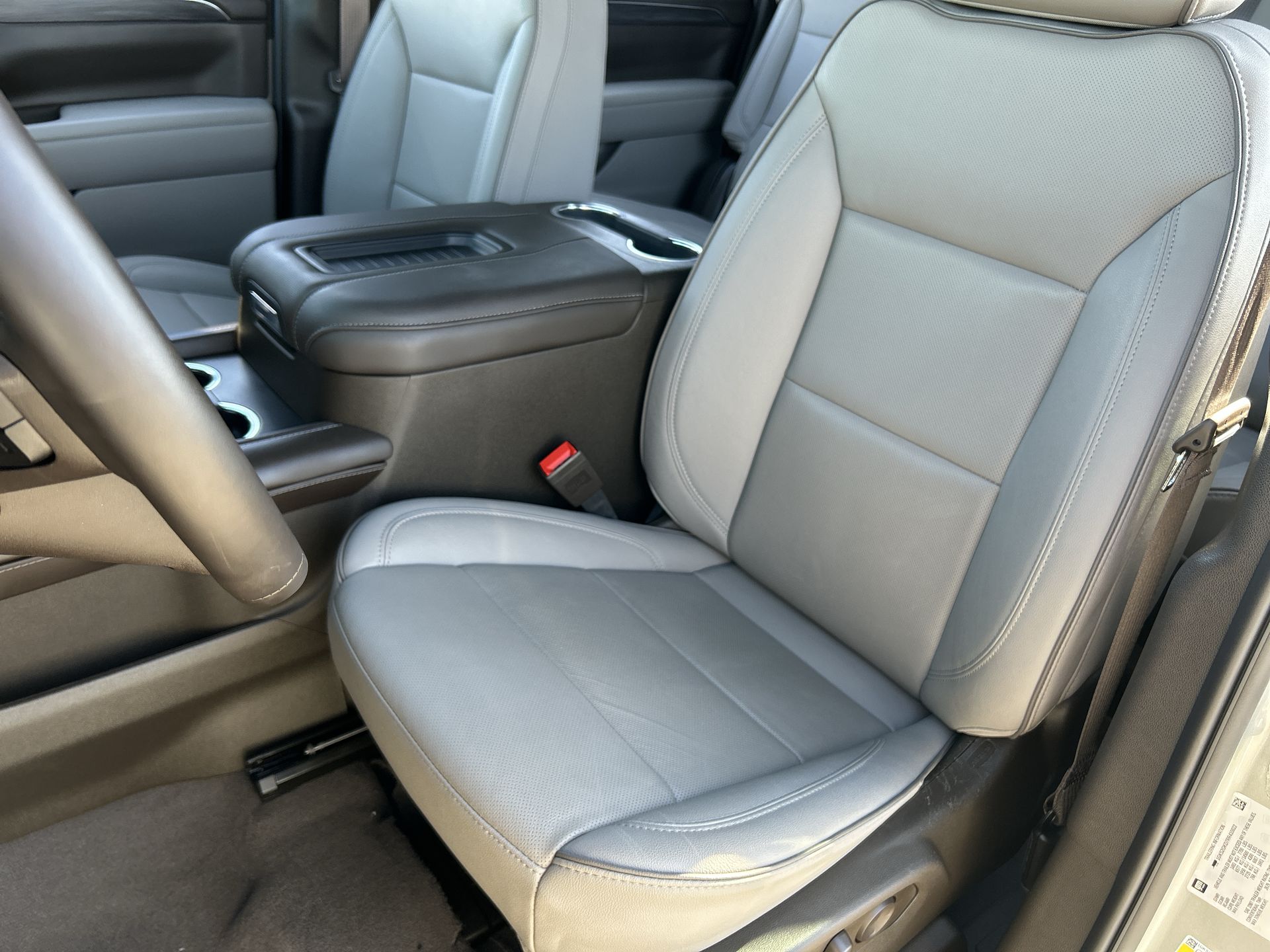 2024 GMC Yukon XL SLT