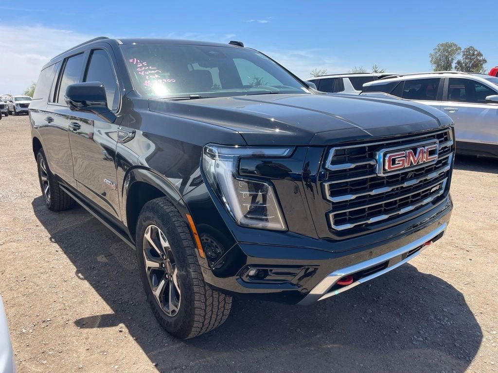 2025 GMC Yukon XL AT4