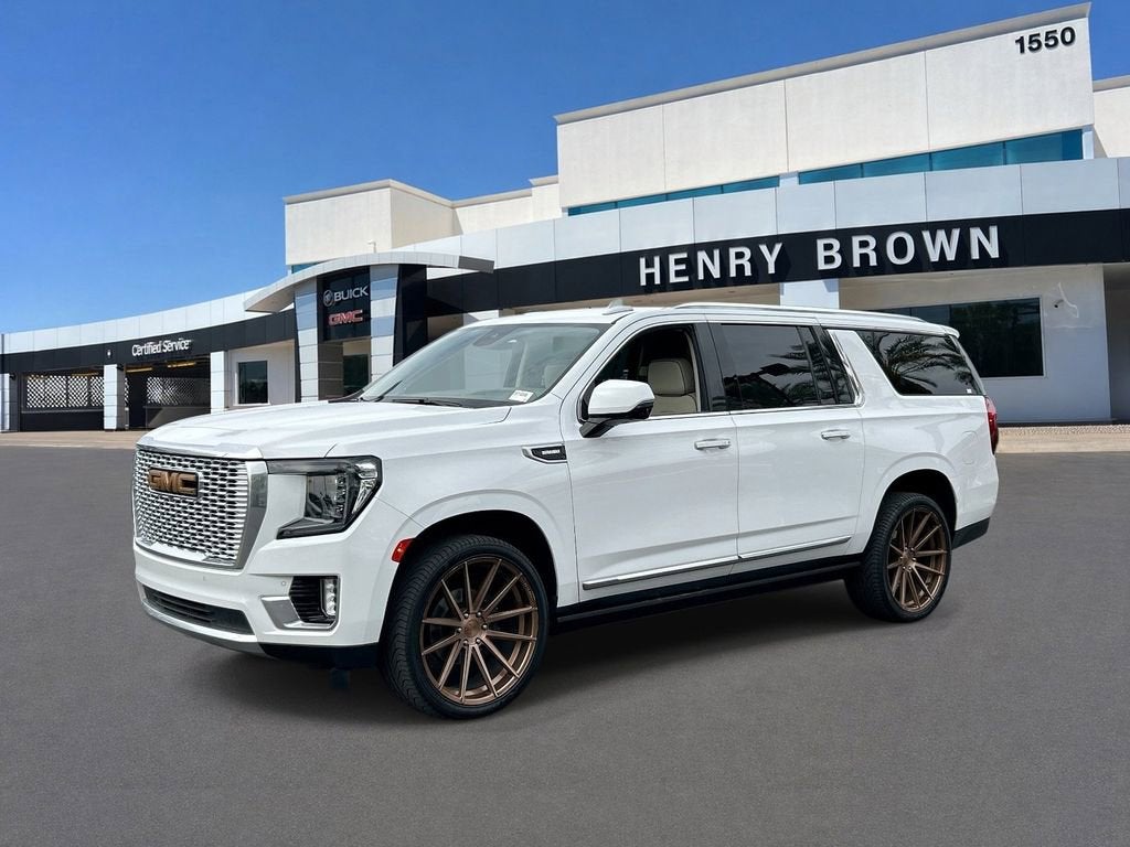 2023 GMC Yukon Denali AWD's photo