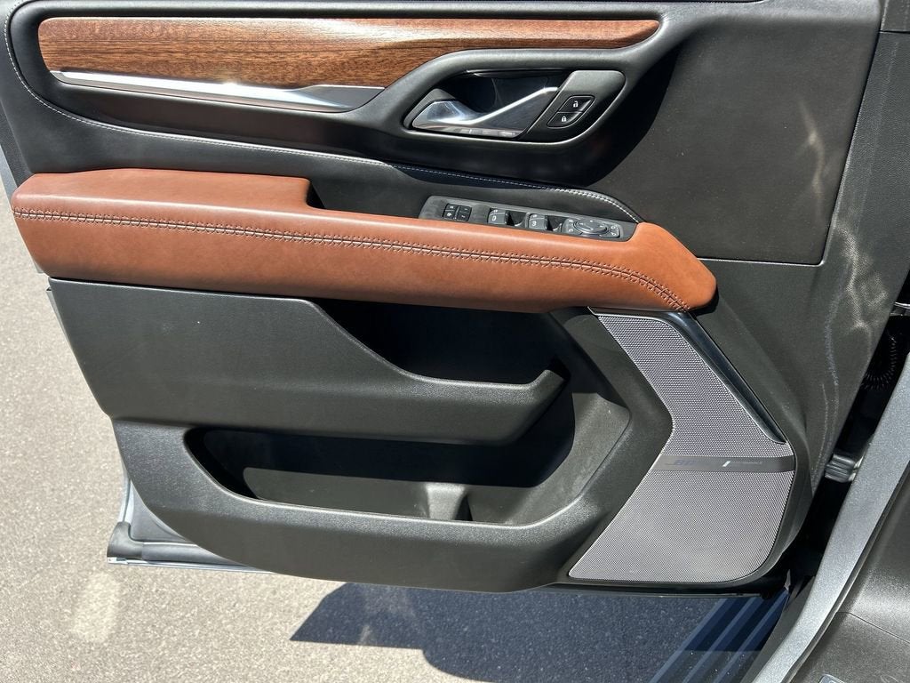 2024 GMC Yukon XL Denali Ultimate
