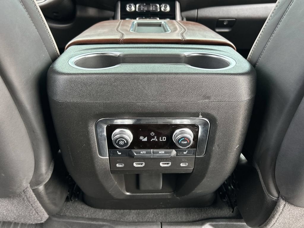 2024 GMC Yukon XL Denali Ultimate