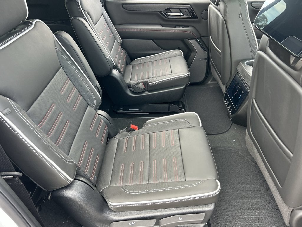 2026 GMC Yukon XL AT4 Ultimate - Photo 28