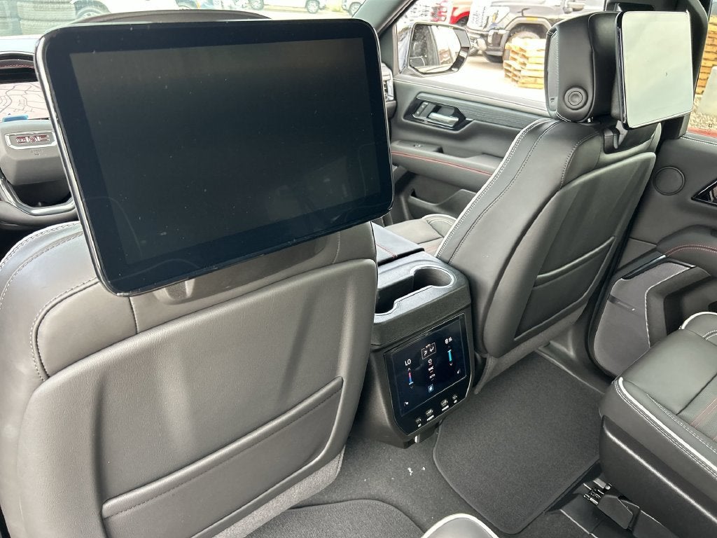 2026 GMC Yukon XL AT4 Ultimate - Photo 36
