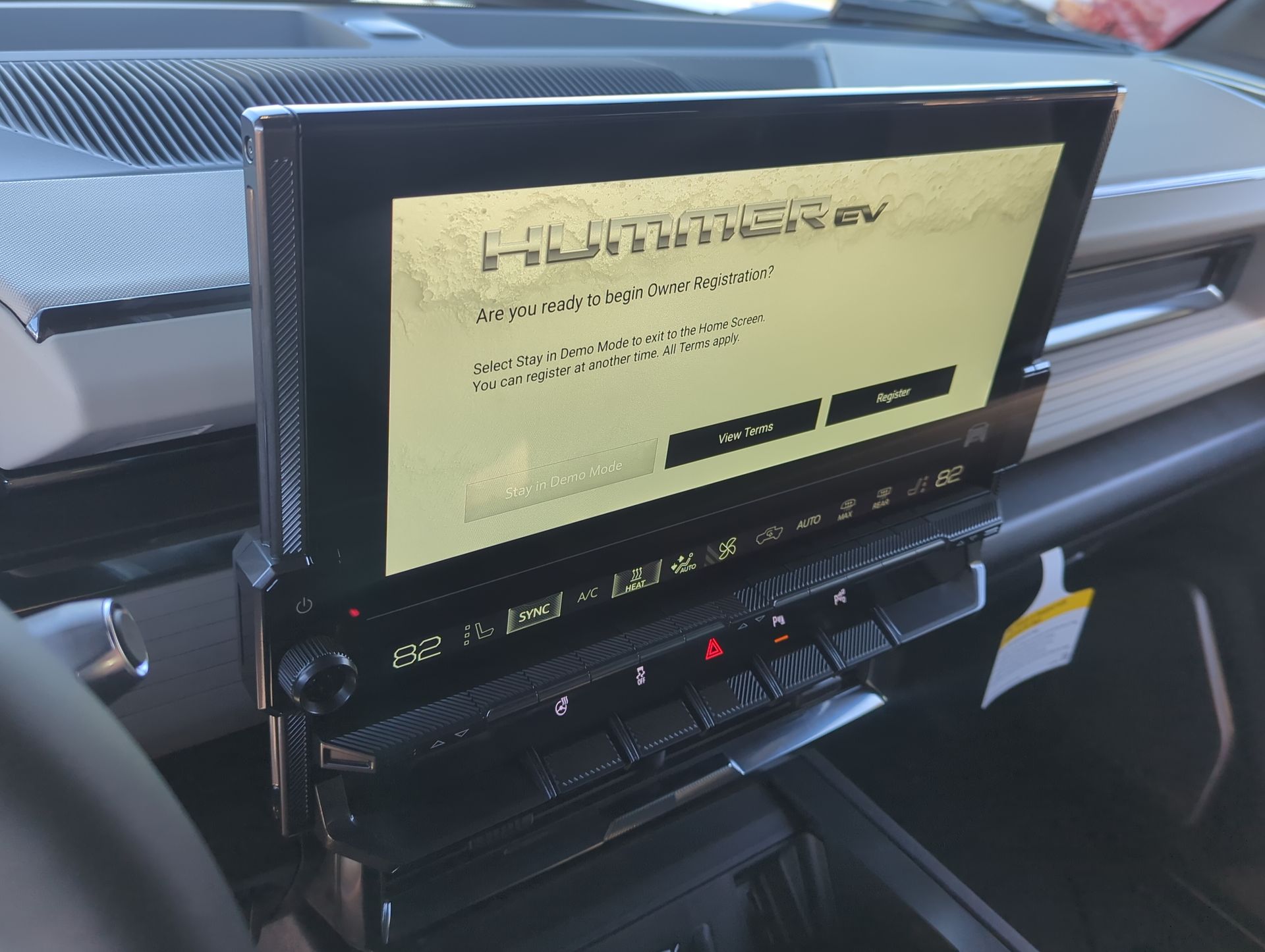 2026 GMC HUMMER EV SUV 2X