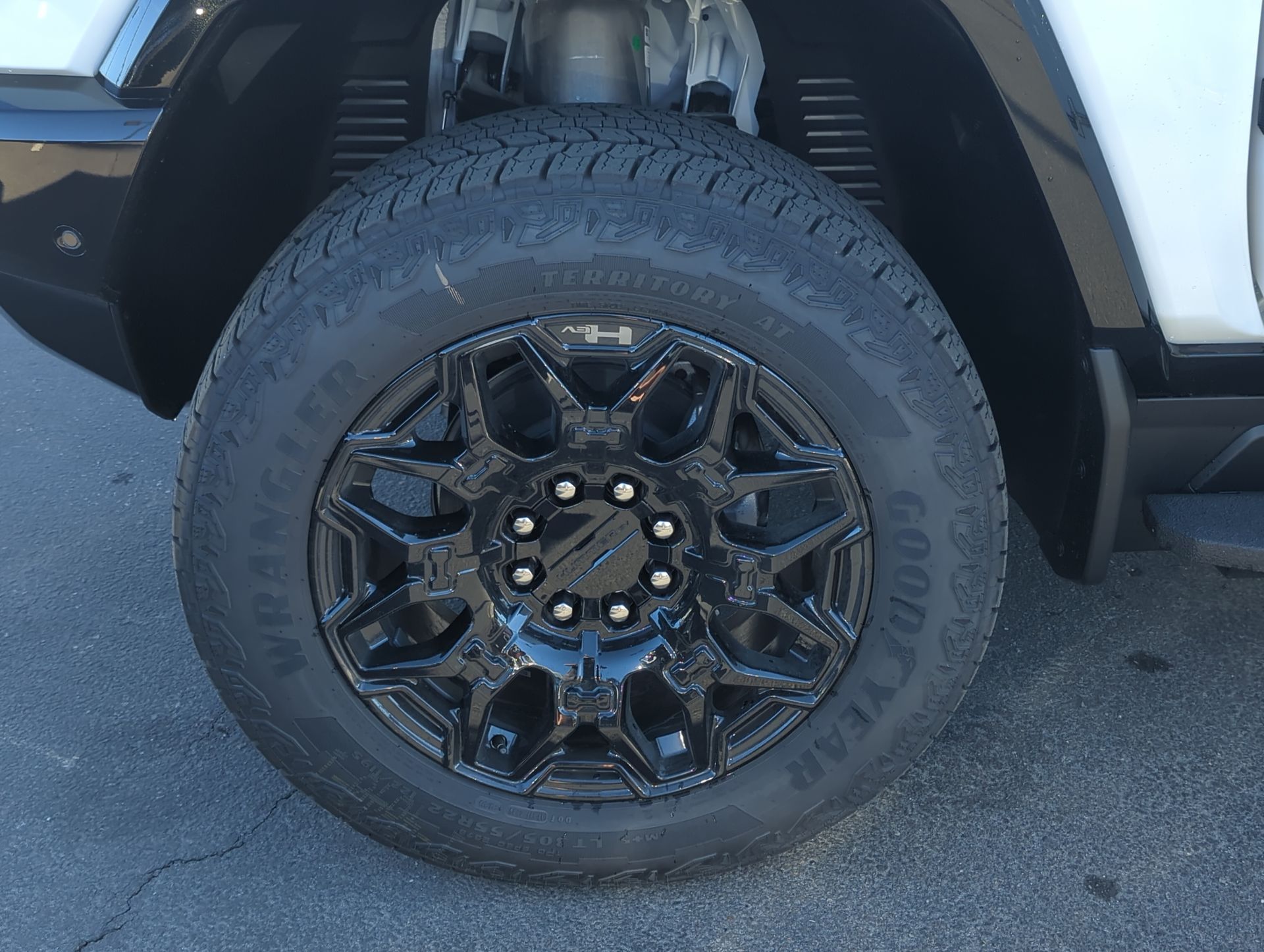 2026 GMC HUMMER EV SUV 2X