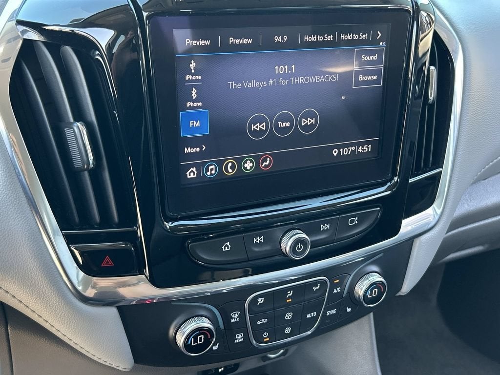 2020 Chevrolet Traverse LT Leather