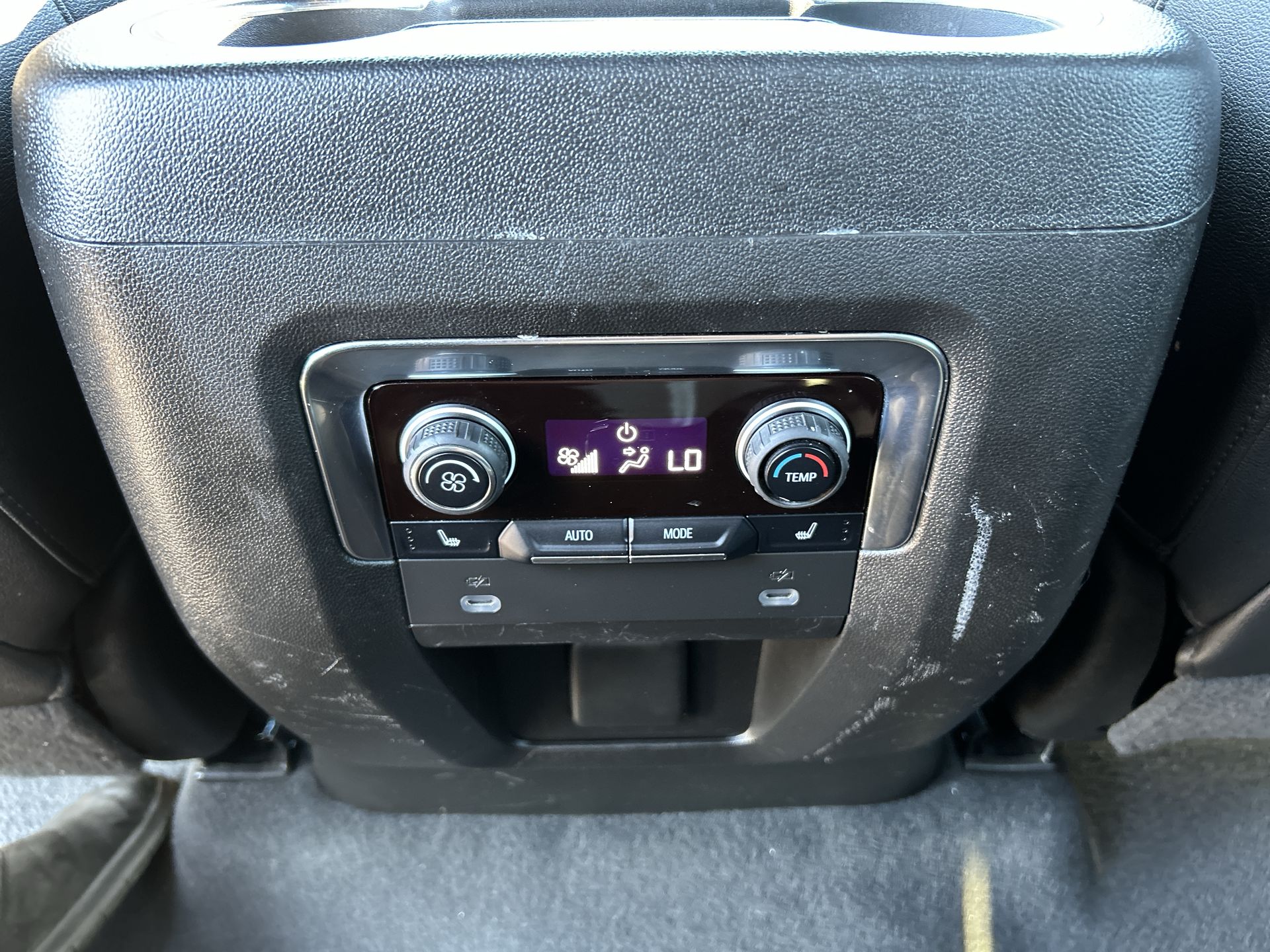 2022 Chevrolet Suburban Premier