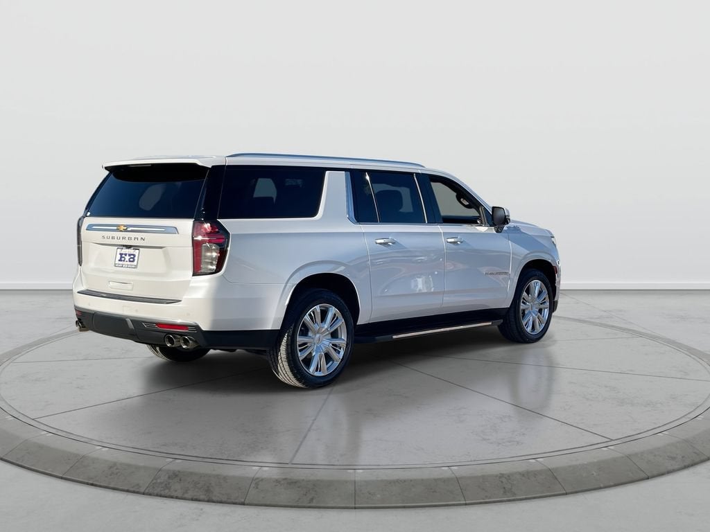 2023 Chevrolet Suburban High Country
